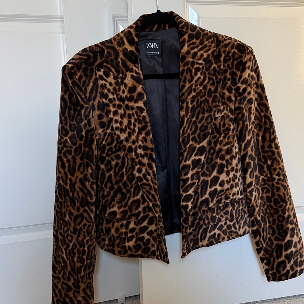 Zara Women's Animal Print Blazer